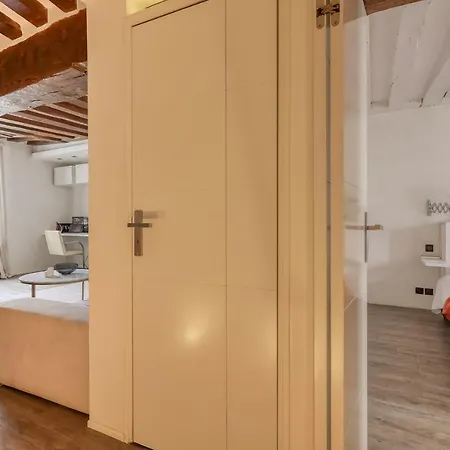 Large And Modern 1brd Flat At Lovely Saint Germain Apartment Paris